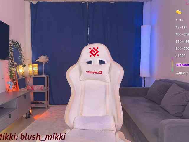 BlushMikki webcam