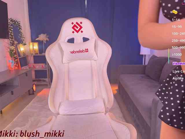 BlushMikki webcam