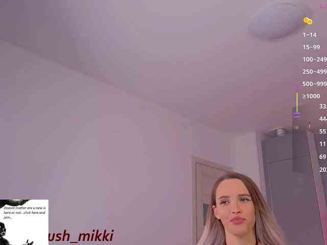 BlushMikki webcam