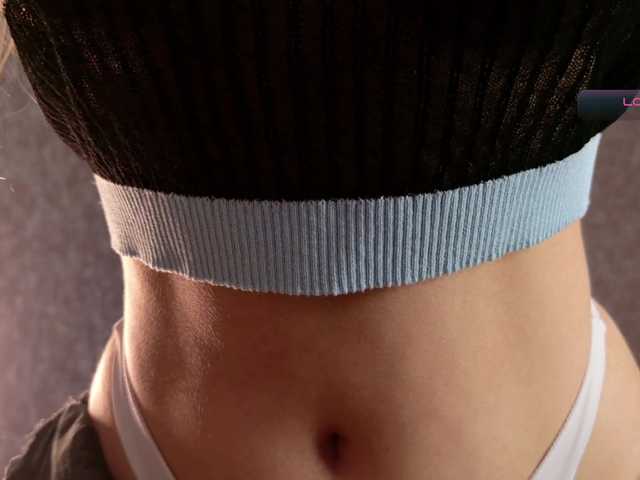 Avr0ria live cam on BongaCams