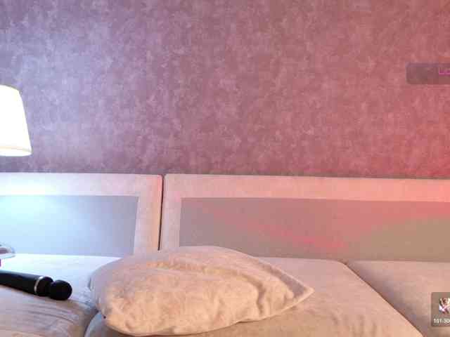 Avr0ria webcam