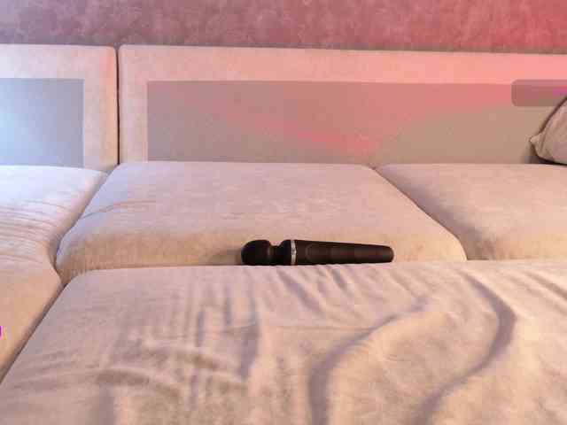 Avr0ria webcam