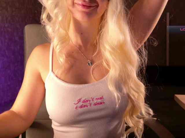 Avr0ria webcam