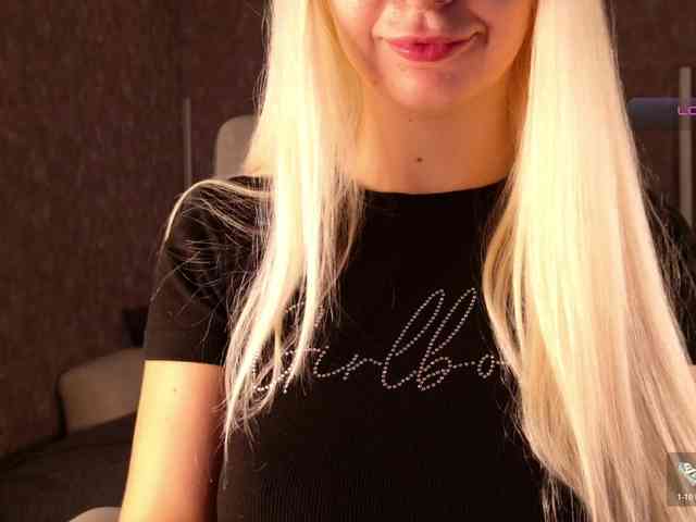 Avr0ria webcam