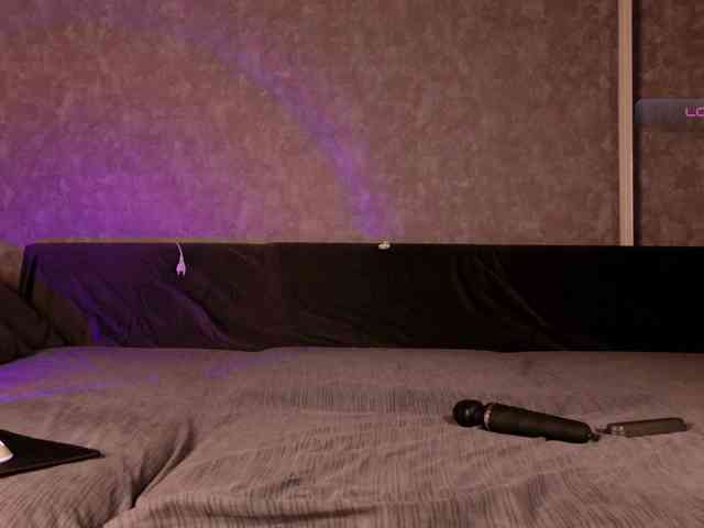 Avr0ria webcam