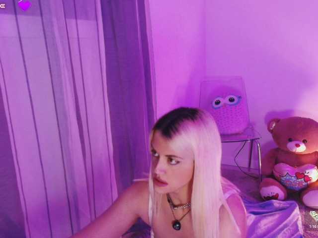 GIRLSEXYYY