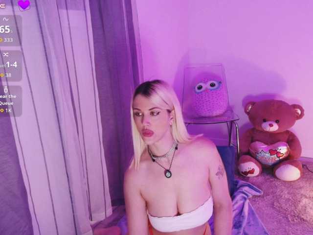GIRLSEXYYY