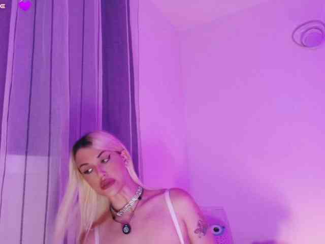 GIRLSEXYYY GIRLSEXYYY