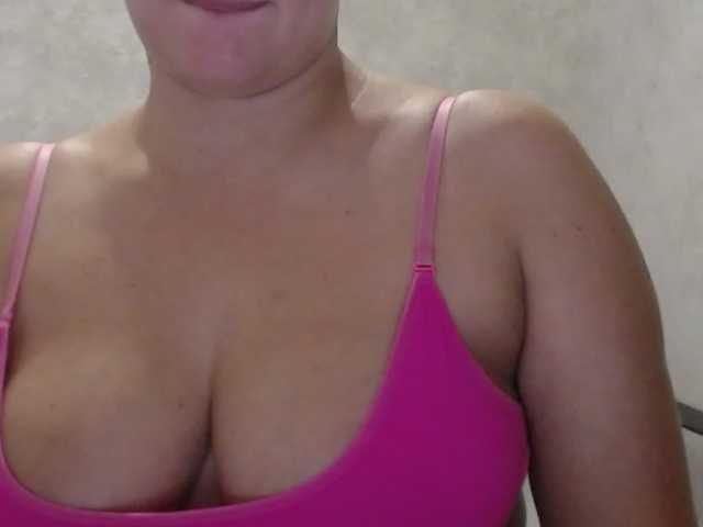 Amaretty live cam on BongaCams