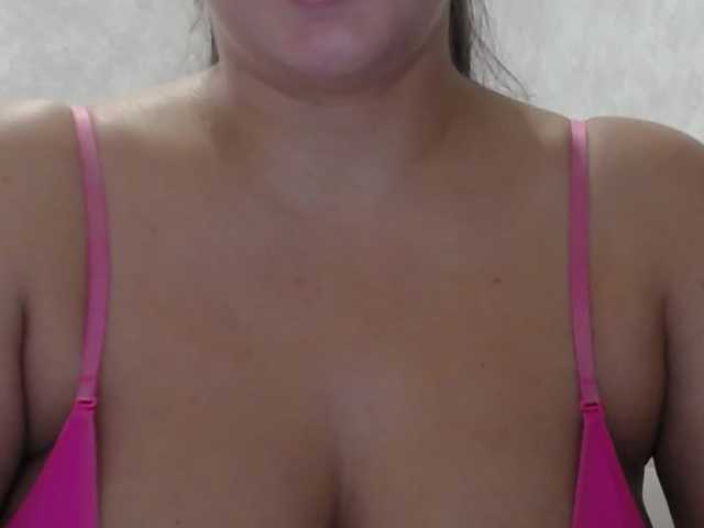 Amaretty live cam on BongaCams