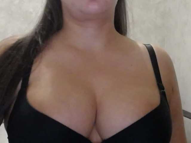 Amaretty live cam on BongaCams
