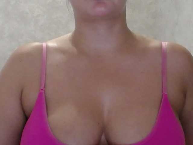 Amaretty live cam on BongaCams