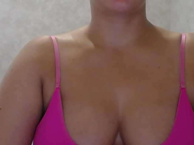 Amaretty live cam on BongaCams