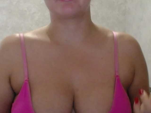 Amaretty live cam on BongaCams