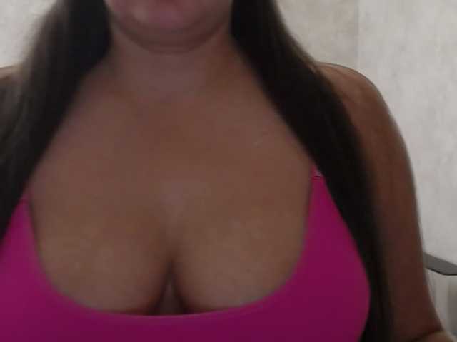 Amaretty live cam on BongaCams