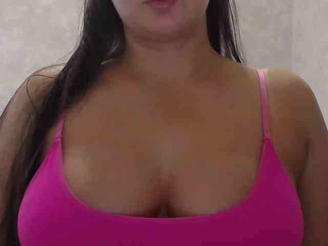 Amaretty Live Webcam on BongaCams