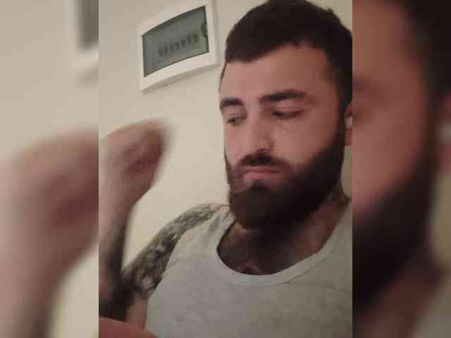 kavkazecru Sex Cam Show