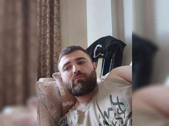 kavkazecru Live Webcam on BongaCams