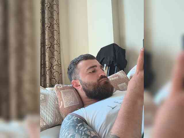 kavkazecru Sex Cam Show