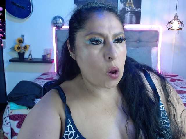 keyla01 live cam on BongaCams