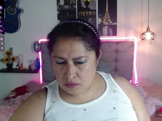 keyla01 live webcam show
