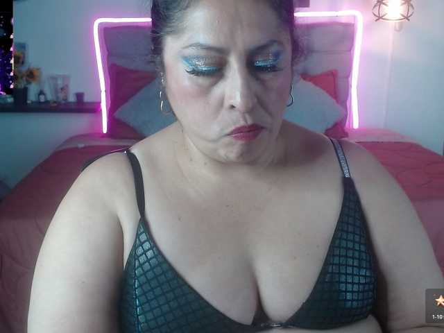 keyla01 live cam on BongaCams