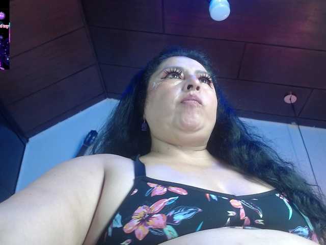 keyla01 live webcam show
