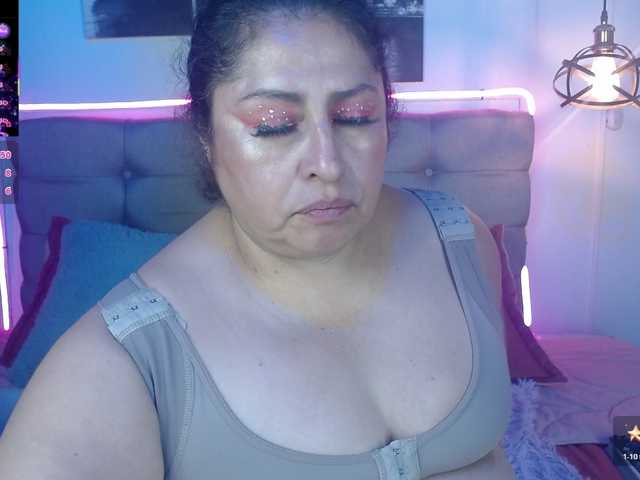 keyla01 live cam on BongaCams