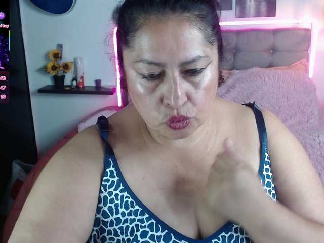 keyla01 live cam on BongaCams
