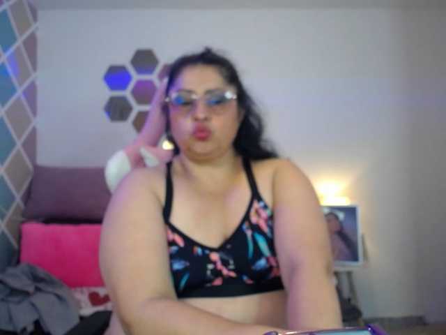 keyla01 live cam preview