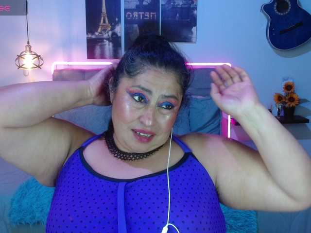 keyla01's BongaCams show and profile