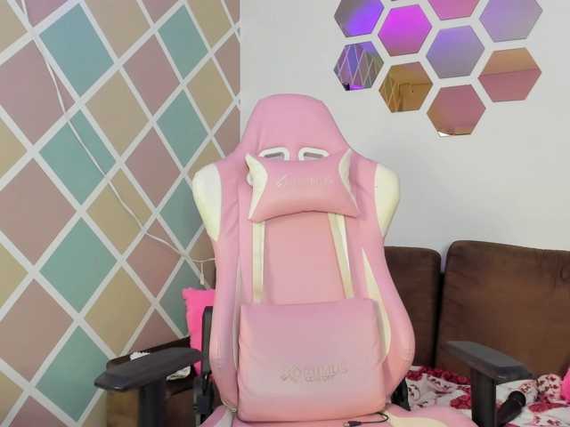 keyla01 live cam on BongaCams