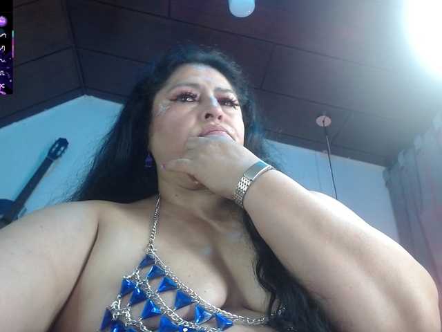 keyla01 live webcam show
