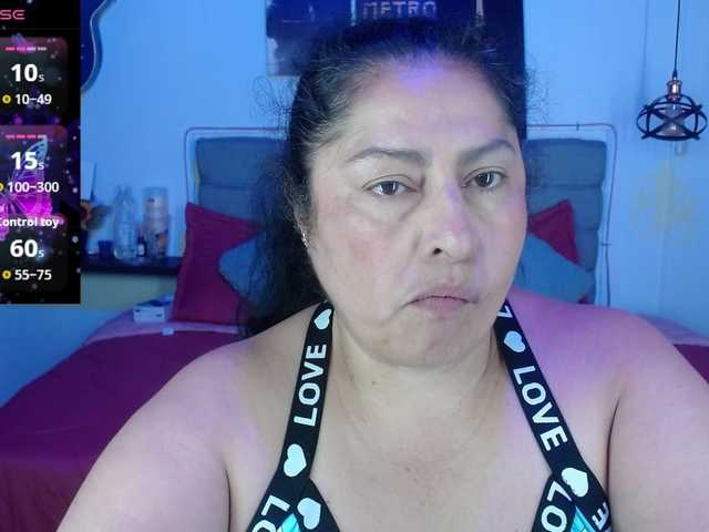 keyla01 live cam on BongaCams