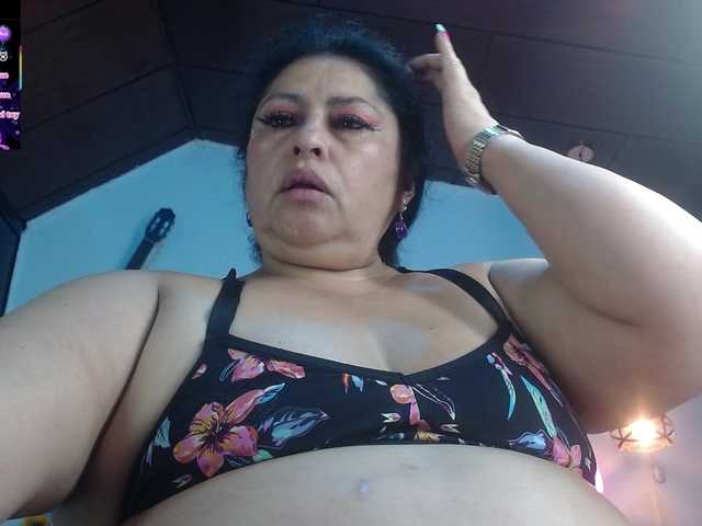 keyla01 live webcam show