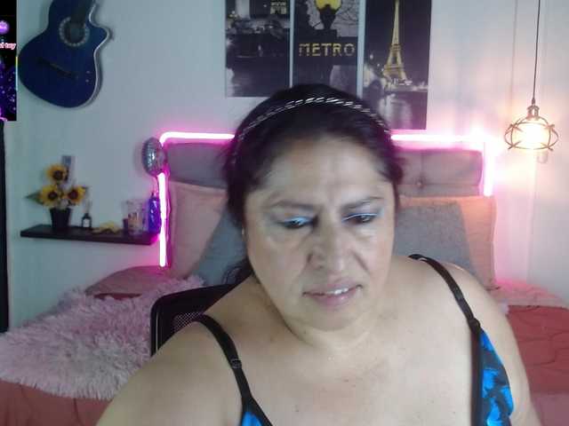 keyla01 live webcam show