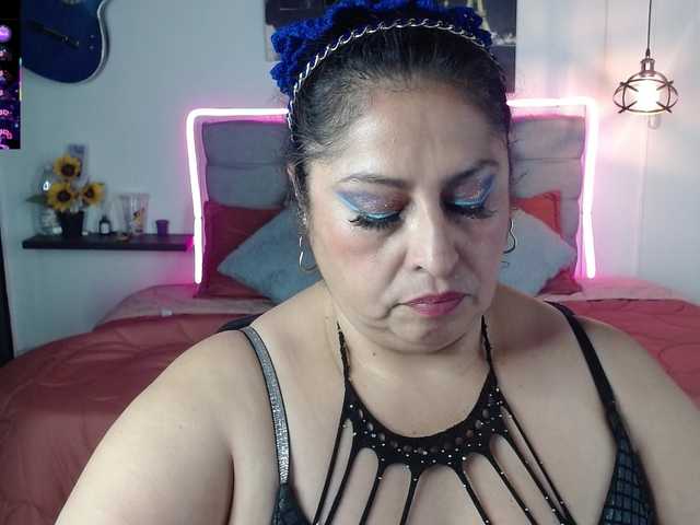 keyla01 live cam on BongaCams