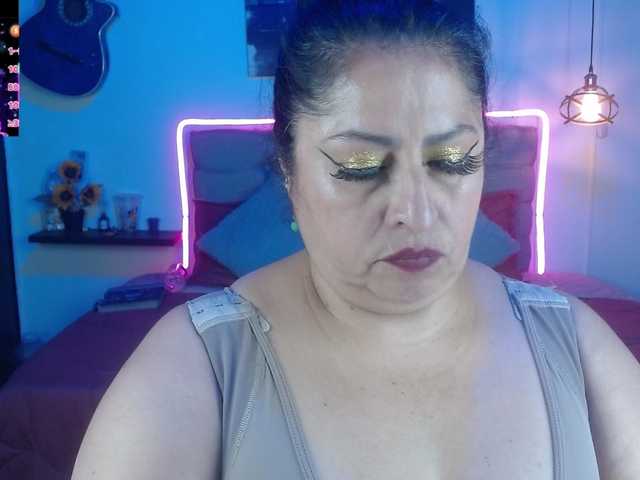 keyla01 live cam on BongaCams