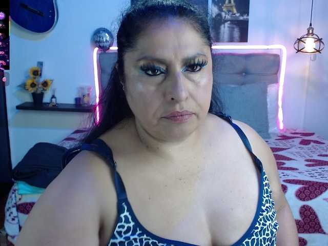 keyla01 live cam on BongaCams