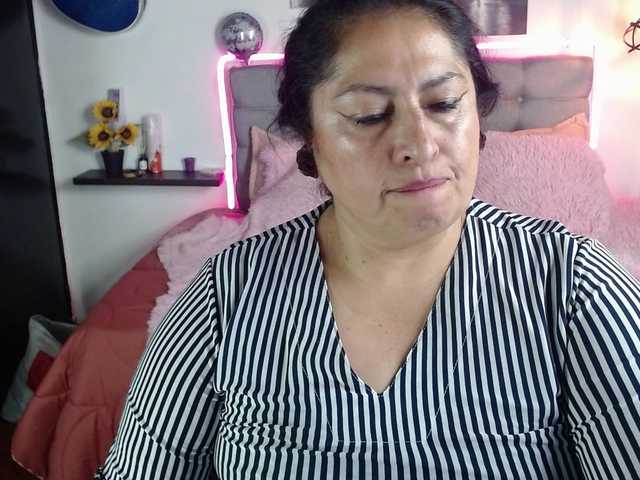 keyla01 live webcam show