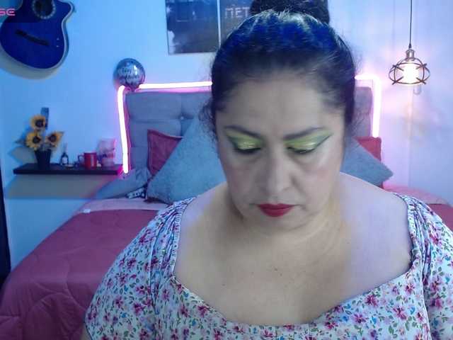 keyla01 live cam on BongaCams