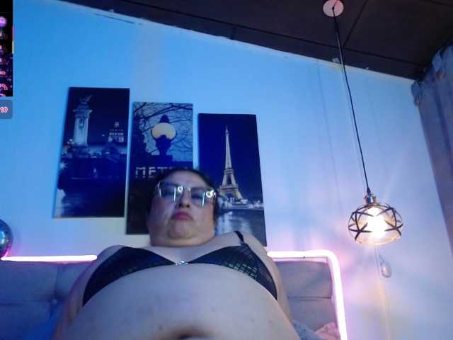 keyla01 live webcam show
