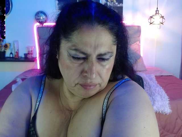 keyla01 live webcam show