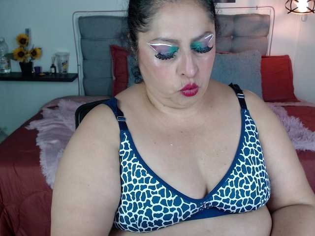 keyla01 live cam on BongaCams