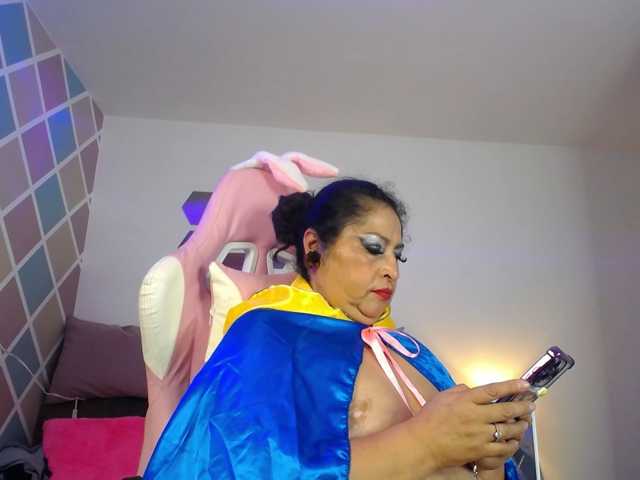 keyla01 live cam on BongaCams
