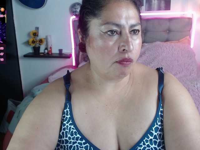 keyla01 live webcam show
