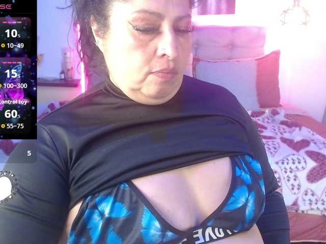 keyla01 live cam on BongaCams