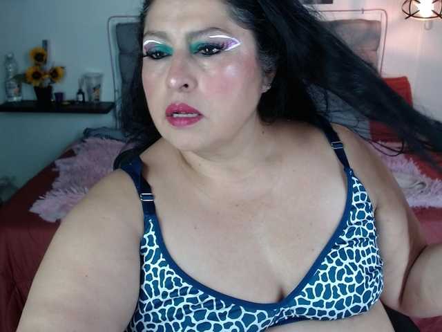 keyla01 live cam on BongaCams