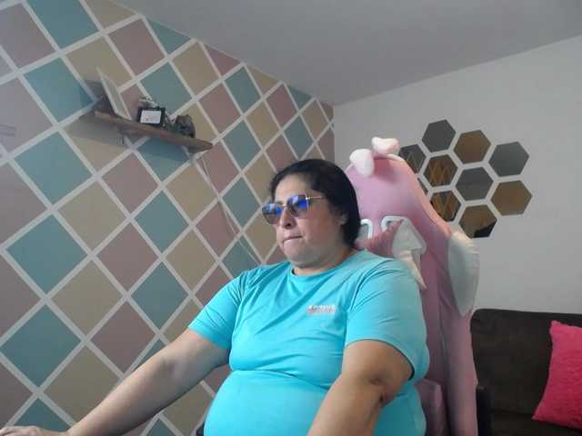 keyla01 live cam on BongaCams