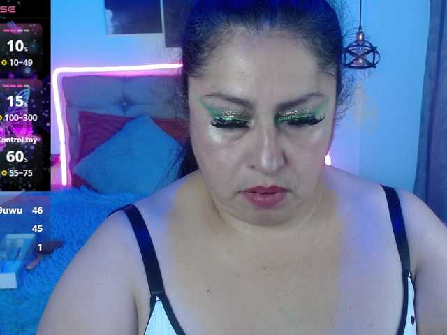 keyla01 live cam on BongaCams